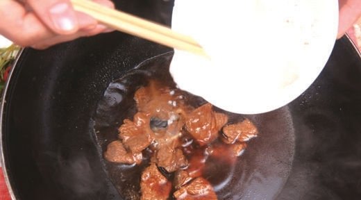 锅巴牛肉9