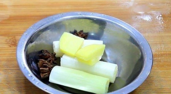 玉米山药排骨汤怎么做-玉米山药排骨汤的做法4